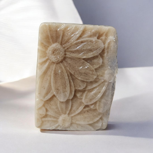 Sweet Orange & Sandalwood Goat Milk Soap-Melt & Pour